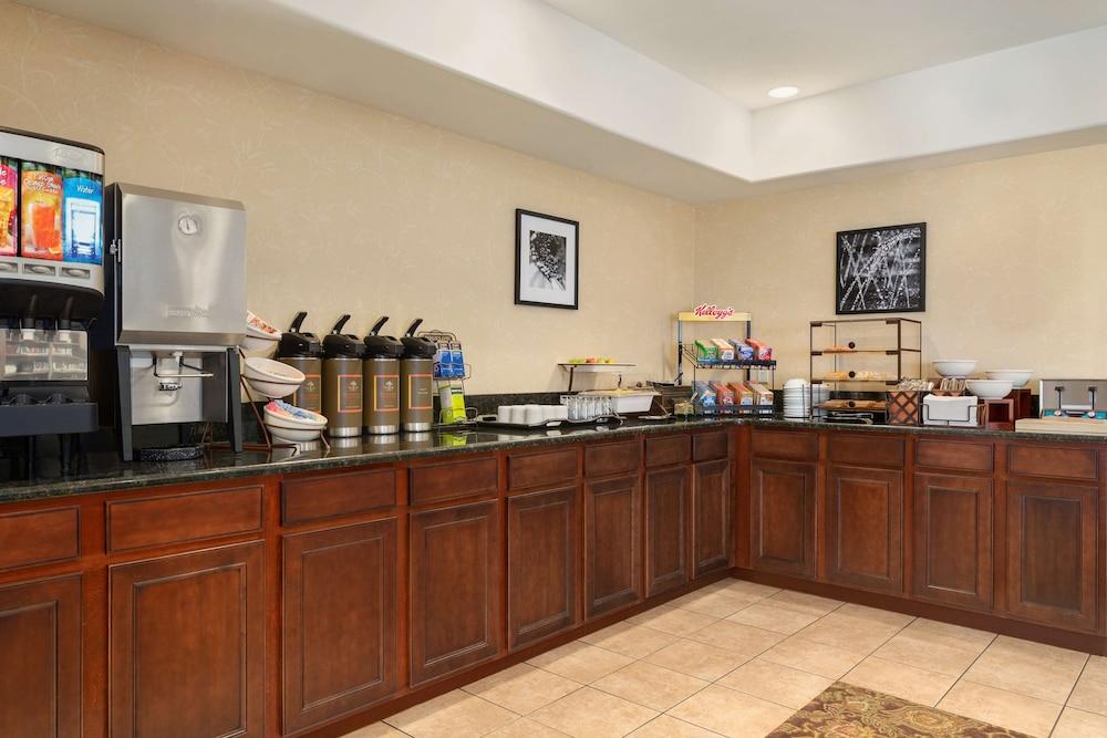 Country Inn & Suites By Radisson, Bloomington-Normal Airport, Il Bagian luar foto