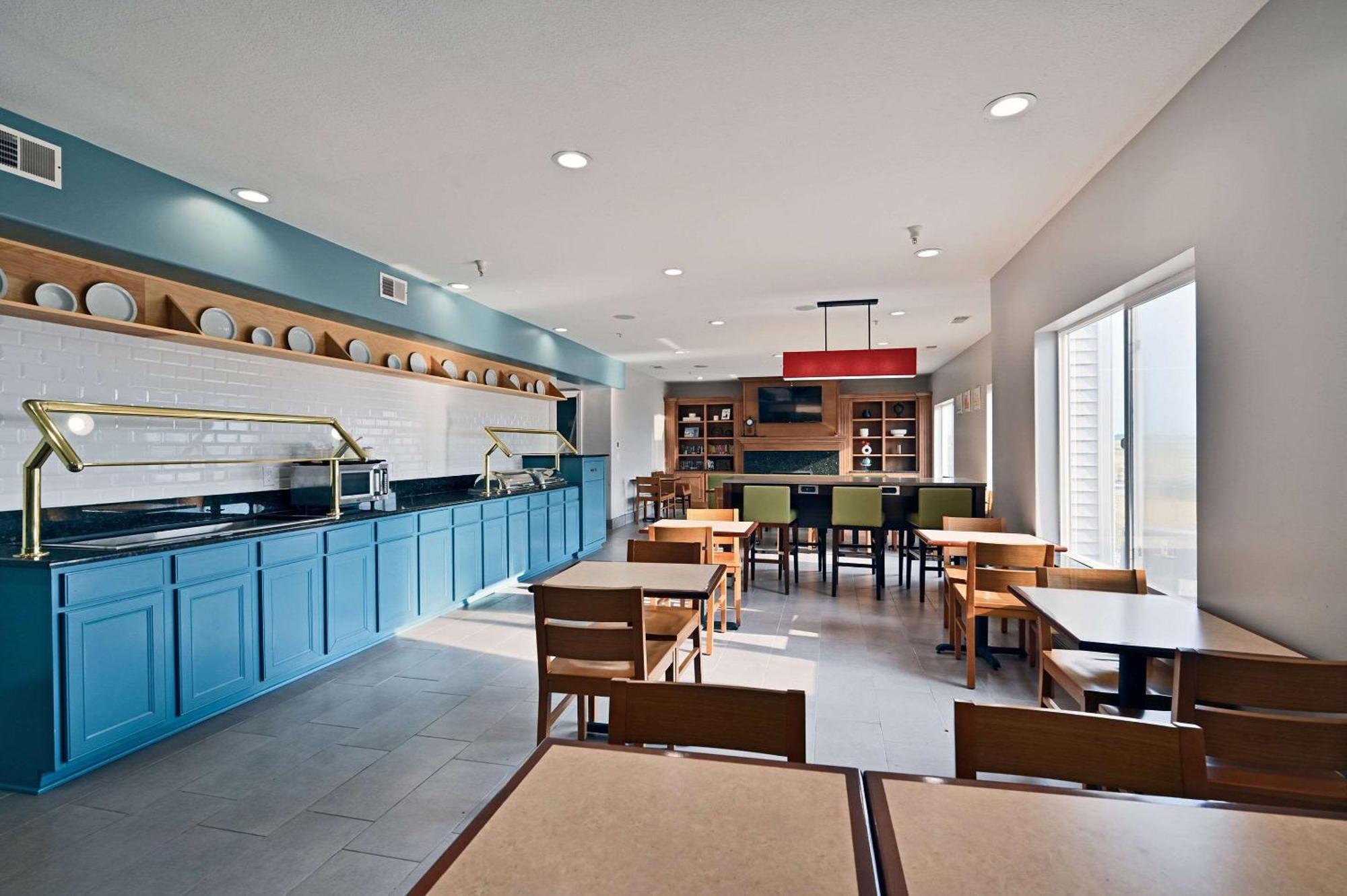 Country Inn & Suites By Radisson, Bloomington-Normal Airport, Il Bagian luar foto