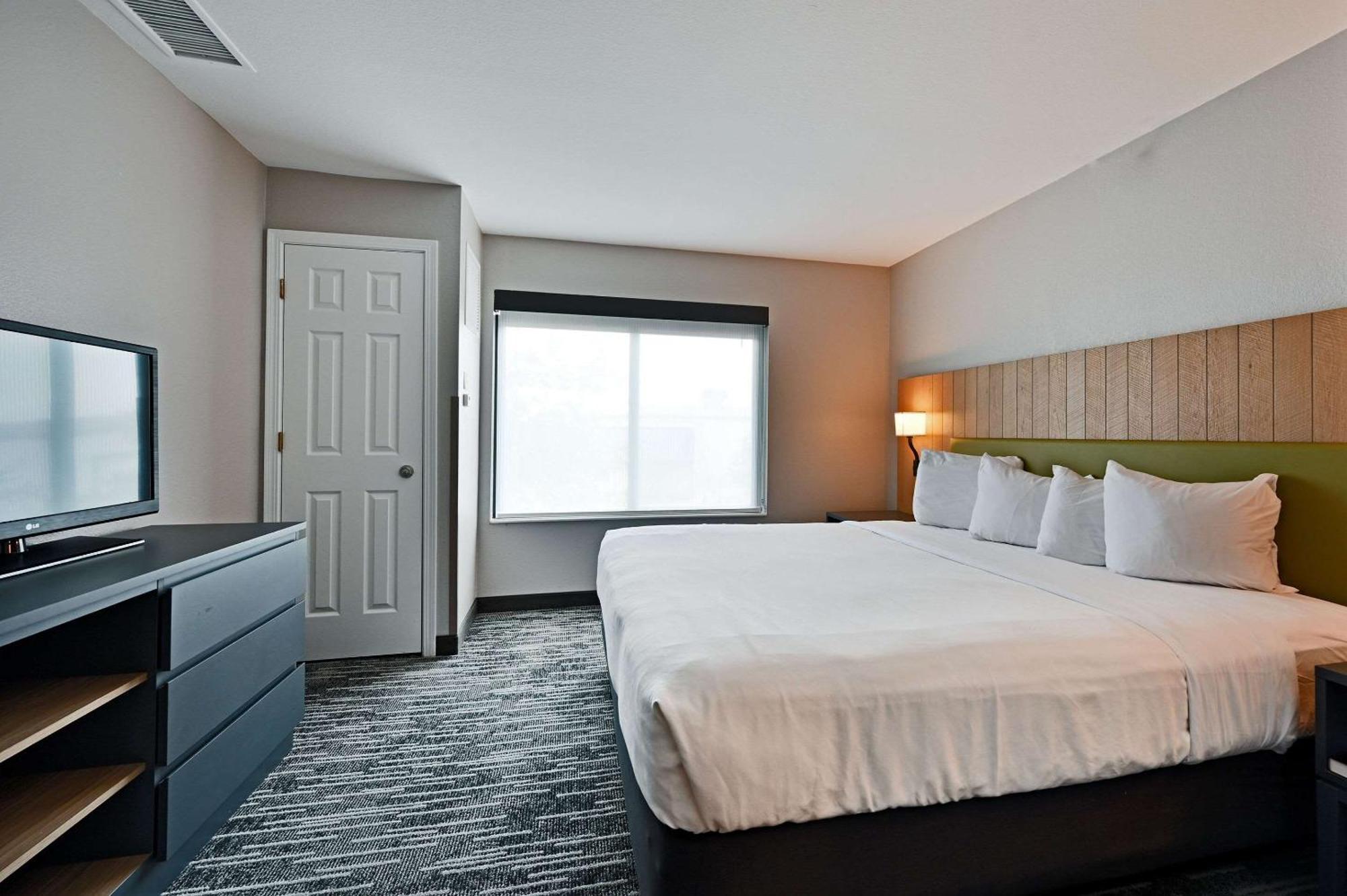 Country Inn & Suites By Radisson, Bloomington-Normal Airport, Il Bagian luar foto