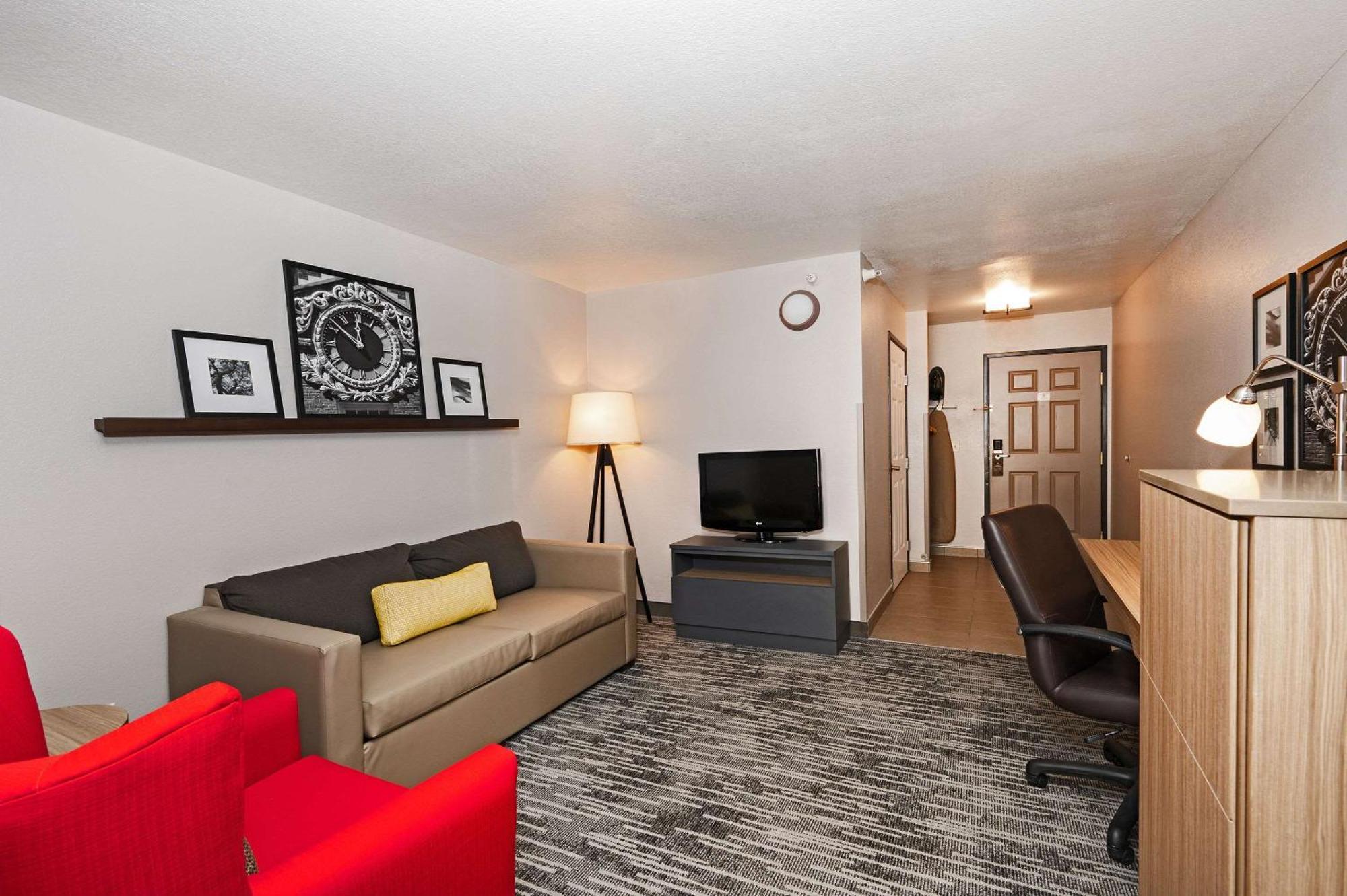 Country Inn & Suites By Radisson, Bloomington-Normal Airport, Il Bagian luar foto